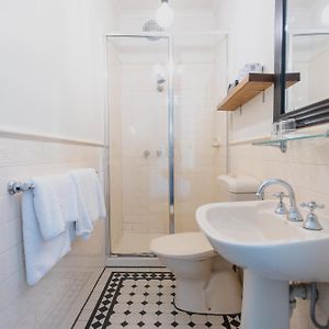 Chambre Lit Queen-Size